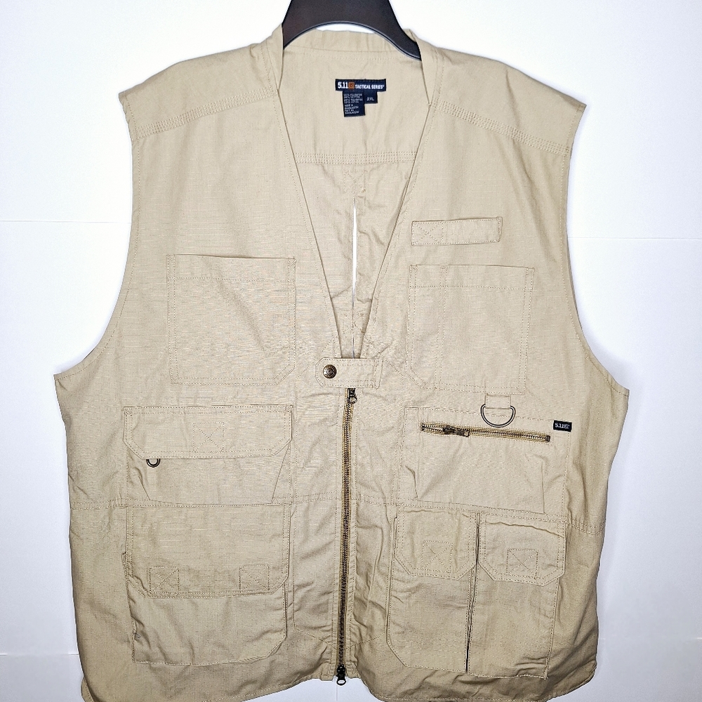 5.11 Tactical Vest extended size 2XL.